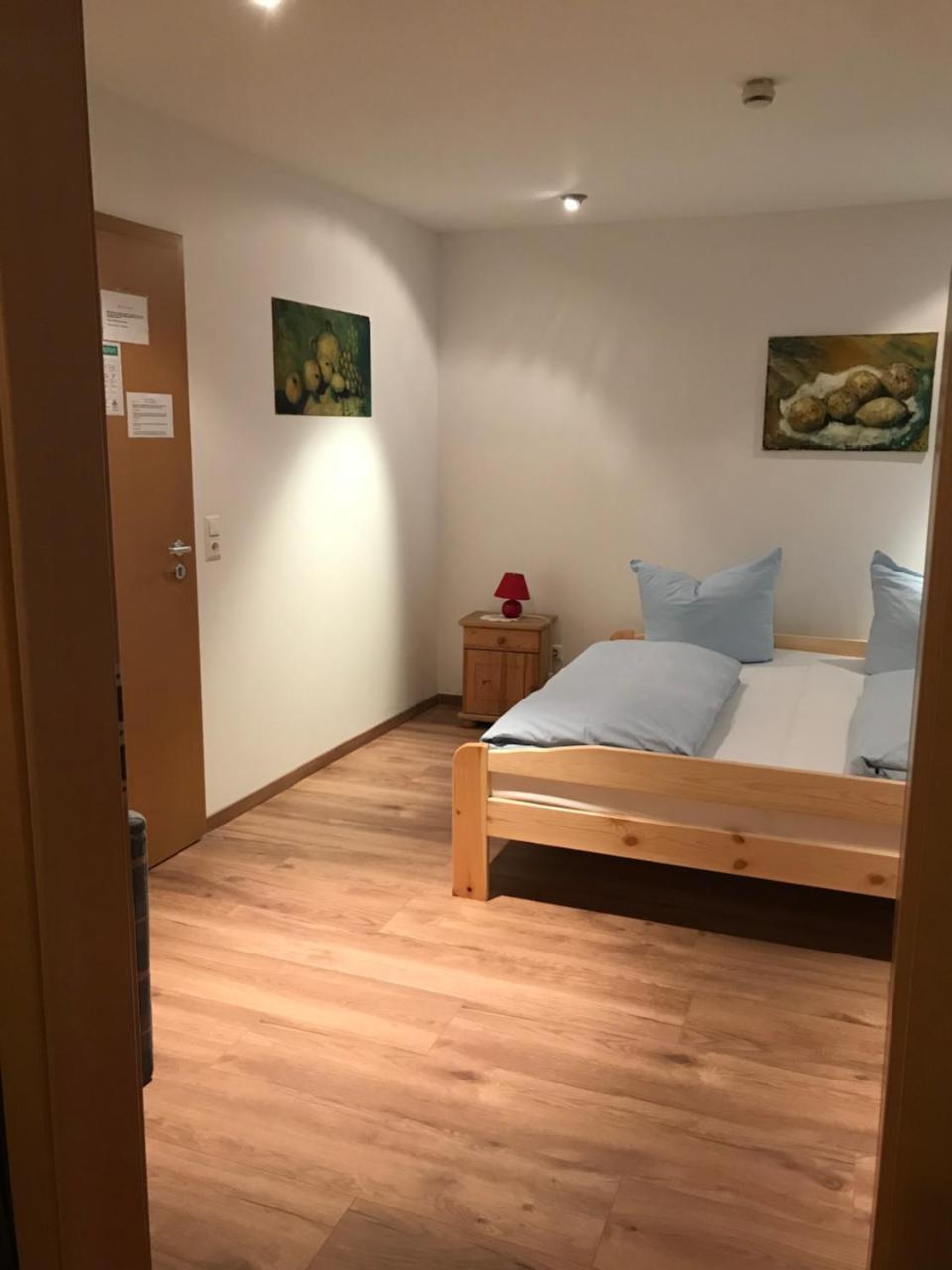 Hotel Guntia Boardinghouse Гюнцбург Экстерьер фото