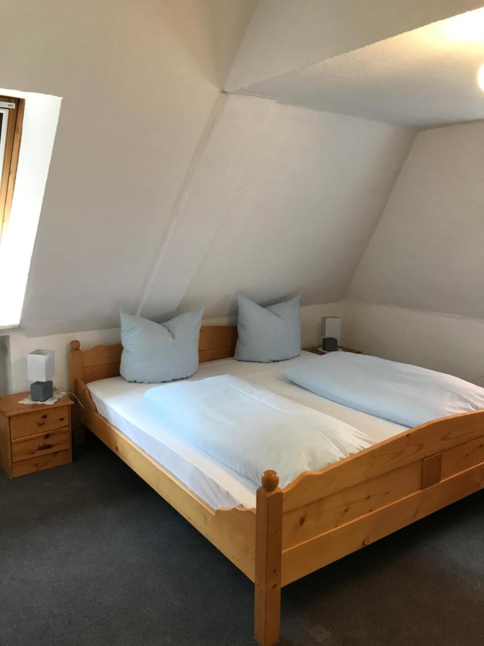 Hotel Guntia Boardinghouse Гюнцбург Экстерьер фото