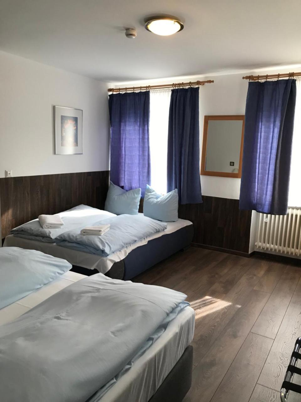 Hotel Guntia Boardinghouse Гюнцбург Экстерьер фото