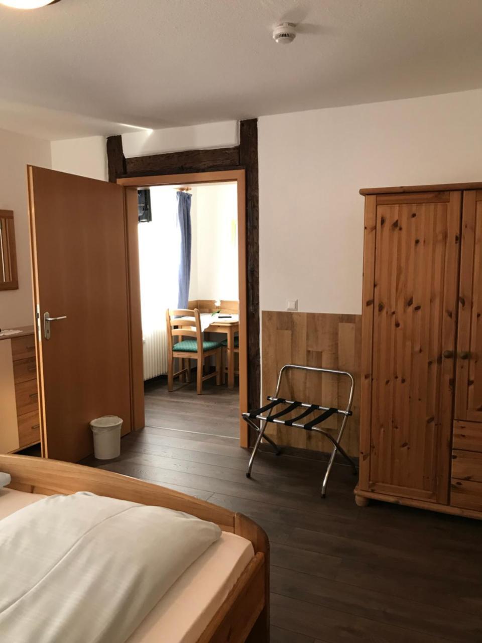Hotel Guntia Boardinghouse Гюнцбург Экстерьер фото