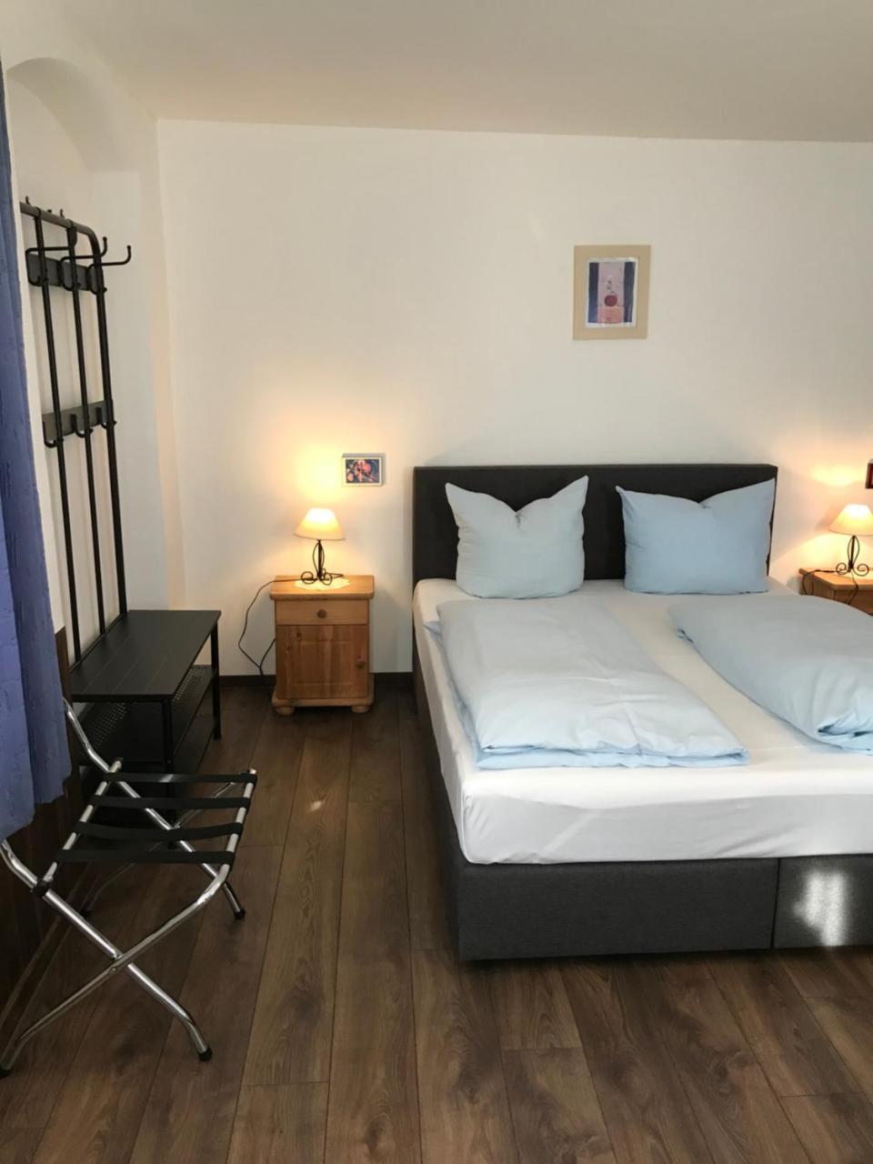 Hotel Guntia Boardinghouse Гюнцбург Экстерьер фото