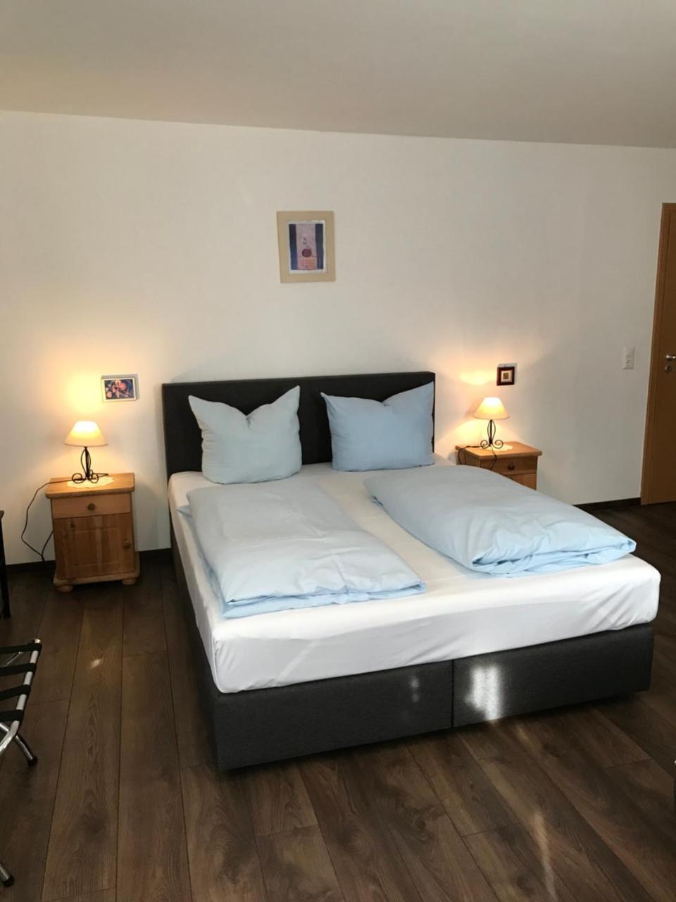 Hotel Guntia Boardinghouse Гюнцбург Экстерьер фото