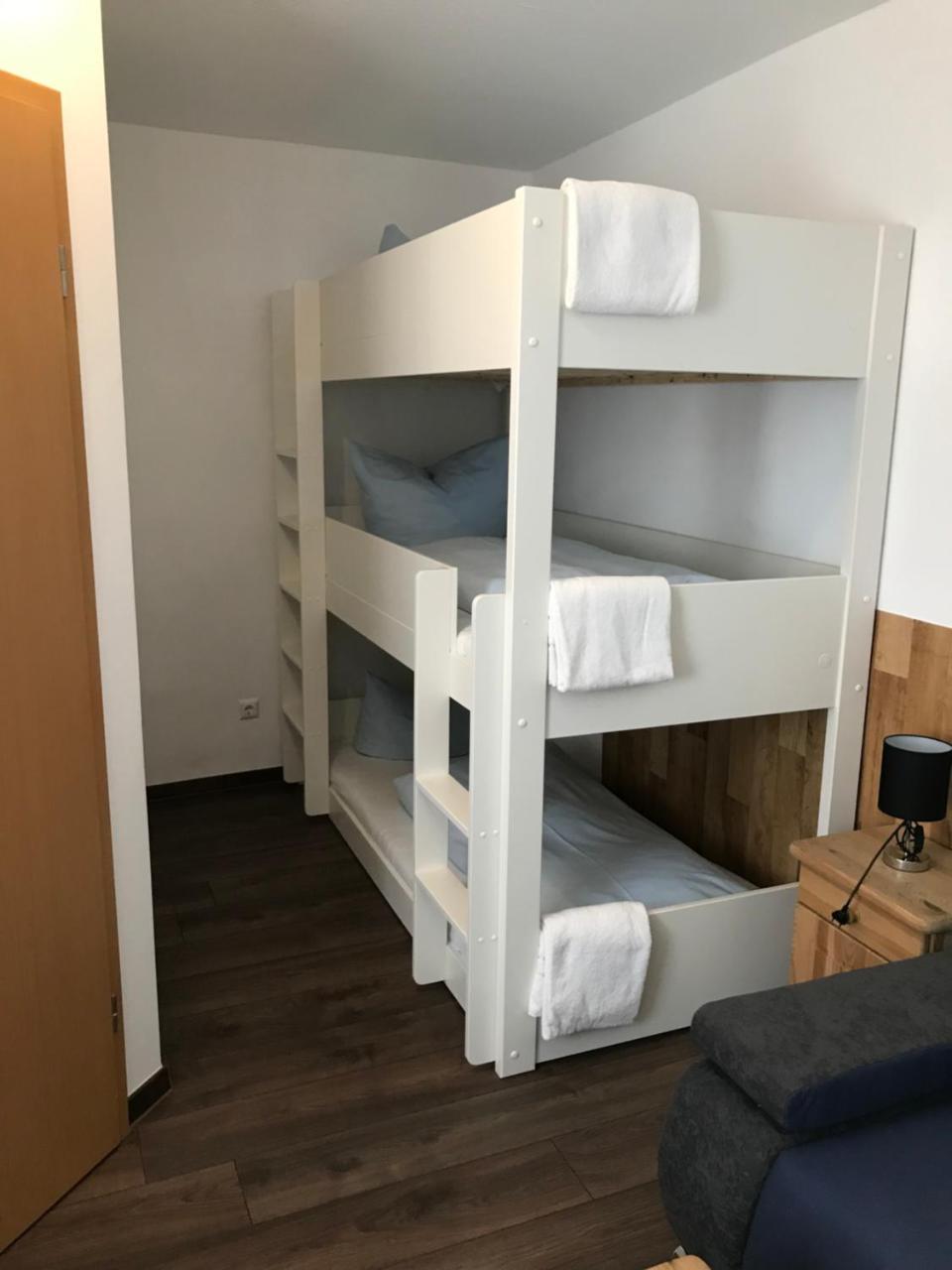 Hotel Guntia Boardinghouse Гюнцбург Экстерьер фото